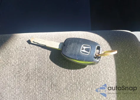 2008 Honda Accord 2.4 Lx from USA, damaged, VIN 1HGCP26378A039052